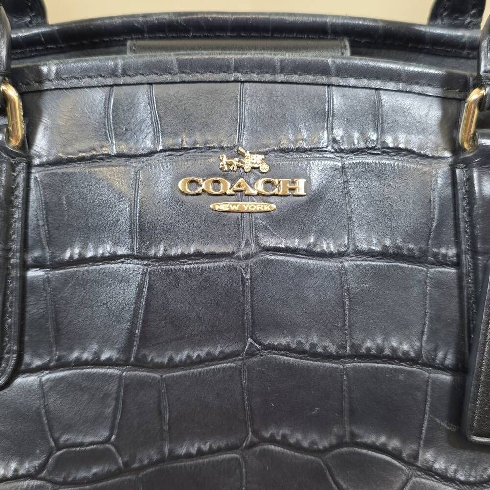Coach Margot Carryall - Picture 3 of 16